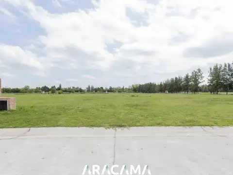 Terreno en Venta en Los Naranjos, USD 80.000