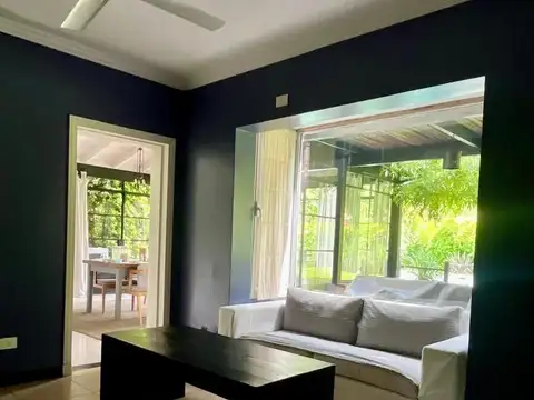 Casa 6 ambientes con 3 baños