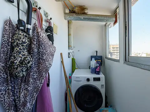 Departamento 4 ambientes con 2 baños