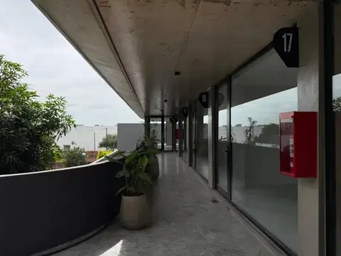 Oficina en Alquiler Boulevard Plaza