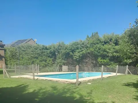 Casa en Alquiler Temporal con 1 cochera