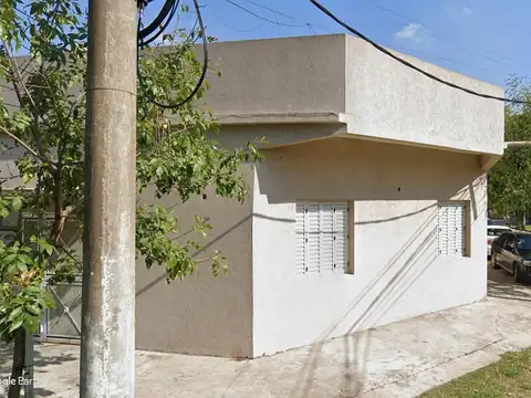Yatay e/ Carlos Pellegrini y Santa Fe