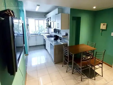 Departamento 4 ambientes con 3 baños