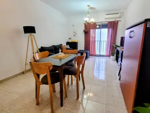 Las Flores 1600 , Piso 6°