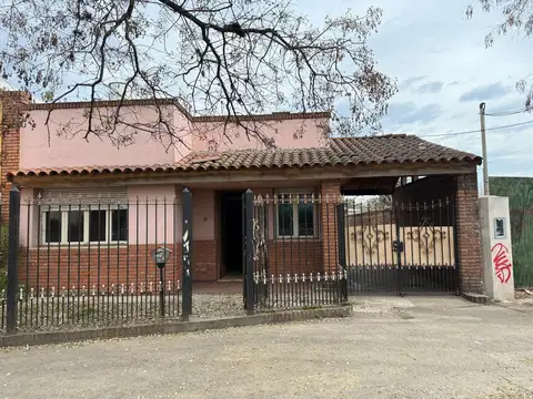 Avenida Tomás Márquez 900