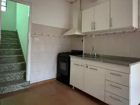 Depto Tipo Casa en Alquiler en Villa Martelli, $ 900.000