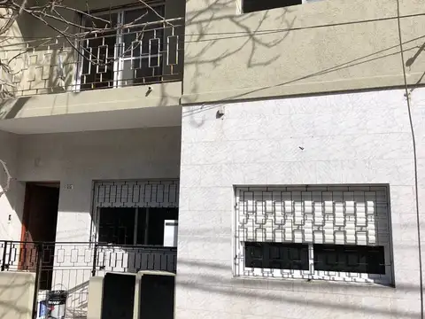 MUY LINDO PH DE 3 AMBIENTES CON TERRAZA