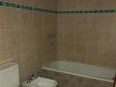 Depto Tipo Casa en Venta en Caballito, USD 108.000