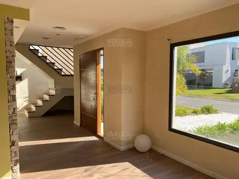 Casa en Alquiler 5 años