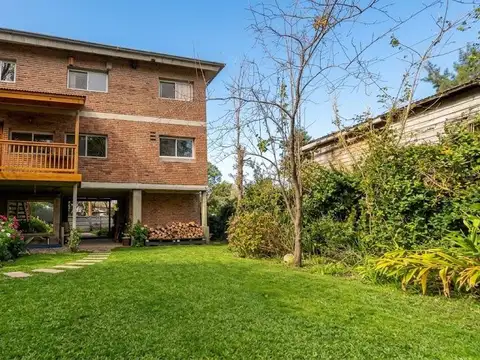 Casa 3 ambientes con 2 baños