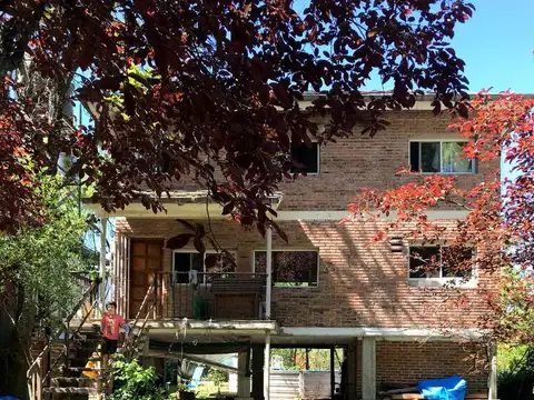 Casa 3 ambientes con 2 baños