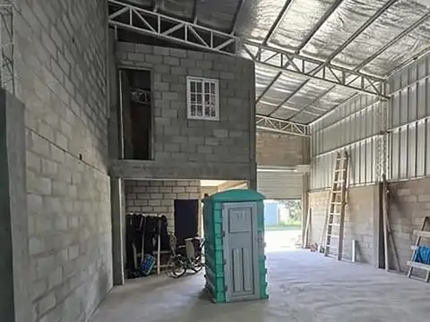 Galpón - Depósito 208 m2 en El Jaguel  - Ezeiza  - Alquiler