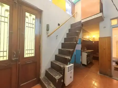 Depto Tipo Casa en Venta en Caballito, USD 105.000