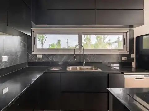 Casa en Alquiler A Estrenar