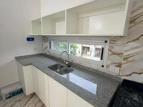 Depto Tipo Casa en Alquiler A Estrenar