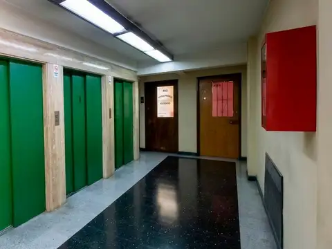 Oficina en Venta 61 años