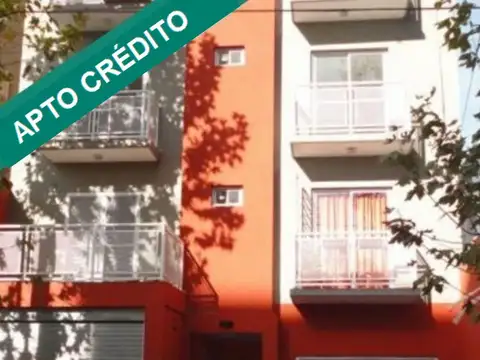 La Merced 4700, Piso 8