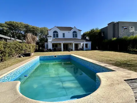 Casa en Alquiler Temporal de 3 dormitorios