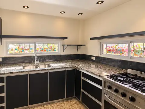 Casa en Venta en Caseros, USD 119.700