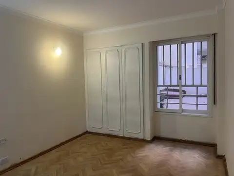 Departamento 6 ambientes con 1 baño