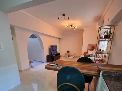Depto Tipo Casa en Venta de 1 dormitorio
