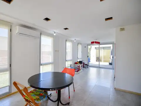 Venta Casa Tres Dormitorios Parque Sicardi