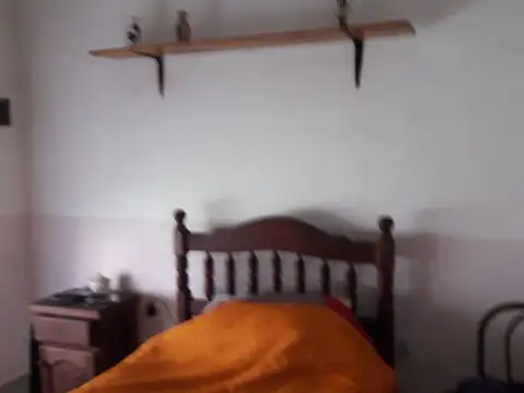 CASA EN VENTA EN FLORENCIO VARELA