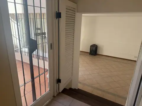 Depto Tipo Casa en Venta en Villa Ortuzar, USD 203.000