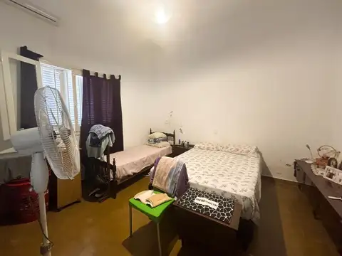 Propiedad de 2 dormitorios en barrio 9 de Julio