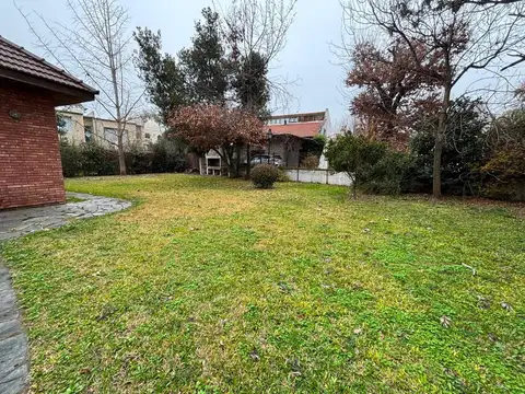 Casa en venta en Matheu Barrio Semi cerrado-APTO CREDITO