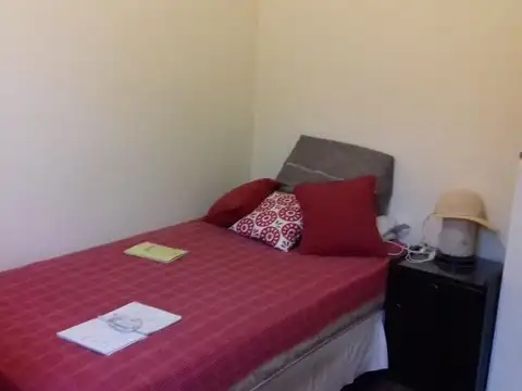 Depto Tipo Casa 3 ambientes con 2 baños