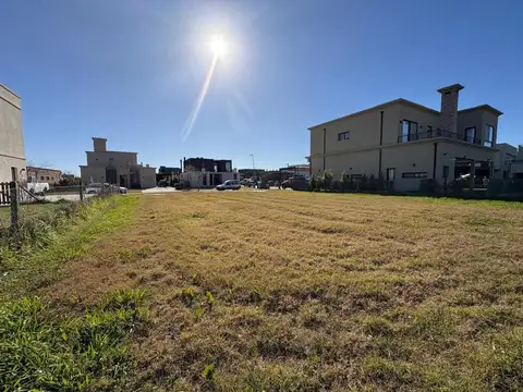 Terreno en Venta en Puertos - Acacias, USD 79.000