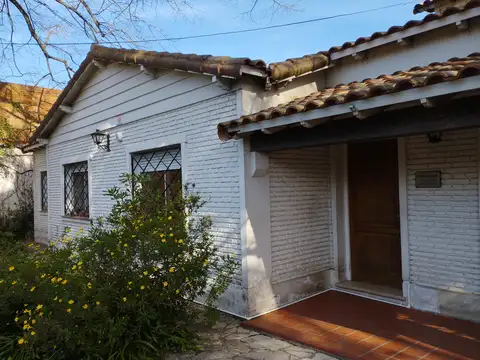 Chalet en venta en Villa Elisa