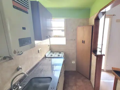 Depto Tipo Casa 2 ambientes con 1 baño