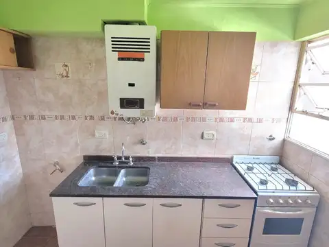 Depto Tipo Casa en Alquiler en Almagro Sur, $ 650.000