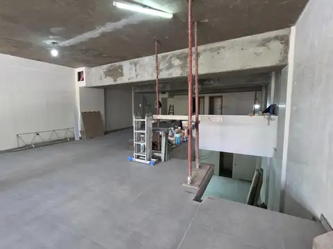 Venta Local a estrenar en el centro de Florencio Varela