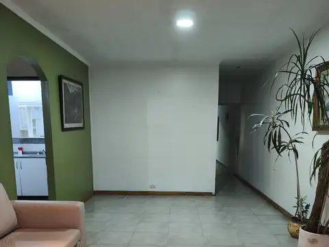9 De Julio 200