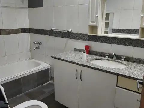 Oficina en Alquiler en Avellaneda, $ 1.600.000