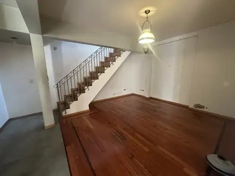 Departamento tipo casa en alquiler en Barrio San Pedro