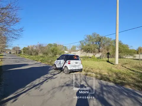 VENTA | Dos Lotes en Esquina – B° Hostal del Sol