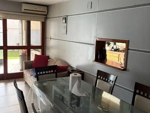 CASA EN VENTA 5 dormitorios Bº Urca APTO CREDITO