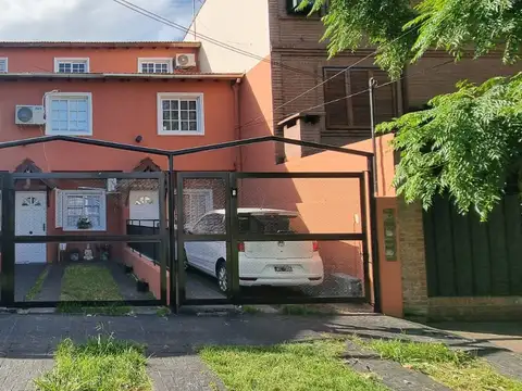 De Los Paraísos 6400