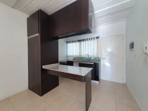 Mitre 145, 1º Piso