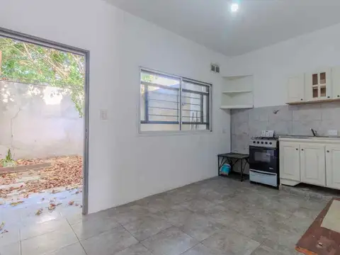 Depto Tipo Casa 4 ambientes con 1 baño
