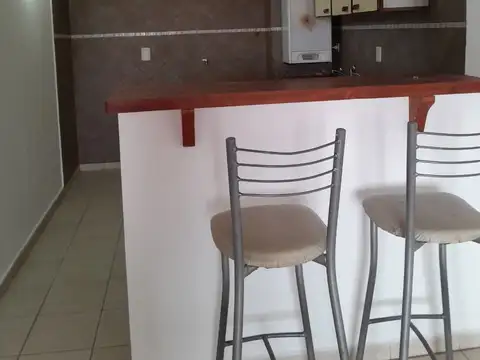 LUMINOSO DEPARTAMENTO EN VENTA