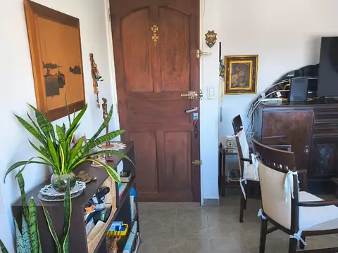 Departamento en Venta en Alberdi, USD 80.000