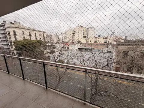 Avenida Juan De Garay 500