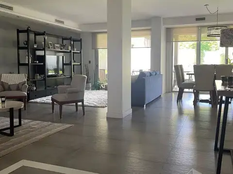 Casa en Venta en Quilmes, USD 750.000