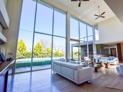 Casa en Venta al Suroeste