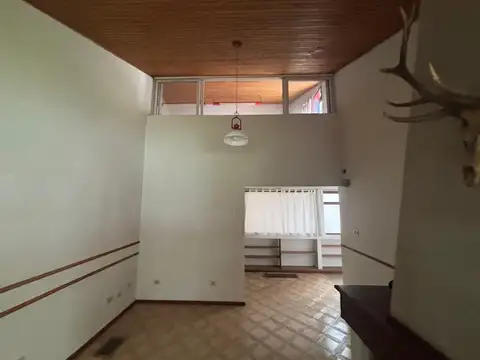 Alquiler residencial casa de categoría La Puntilla